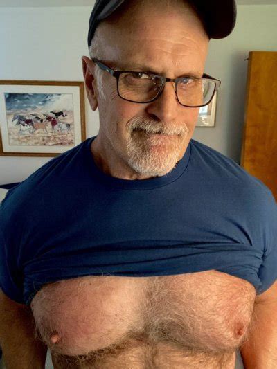 DOES MARK HAVE BIG HAIRY MOOBS TITS PECS OR Tumbex