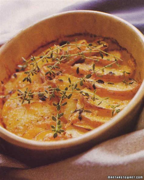 Gratin Of Yukon Gold Potatoes Recipe Scalloped Potatoes Easy