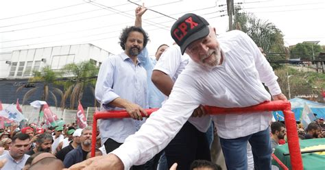 Lula Faz Ato De Branco E Bandeira Do Brasil No Rio Em Busca De