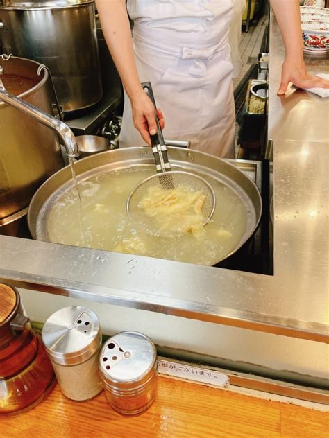 ラーメン界のレジェンド！春木屋【荻窪」 まずは一杯やりましょう！