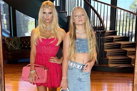 Jessica Simpson Shares The Reason Daughter Maxwell Wont Wear Her Shoes