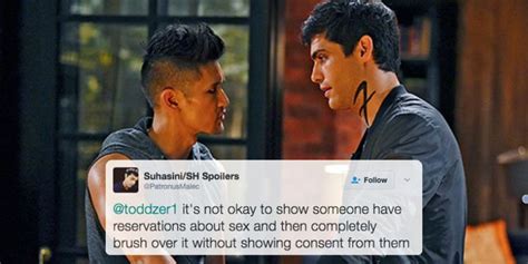 Fans Blast Shadowhunters Over Magnus And Alec S Controversial First Sex Scene