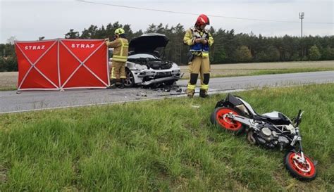 Tragiczny wypadek na wojewódzkiej 470 pod Kaliszem Nie żyje młody