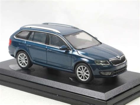 Abrex Skoda Octavia Iii Kombi Lava Blue Modellauto