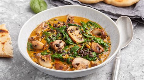 Linsencurry Mit Champignons Und Spinat