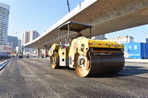 有望春节前通车！宜春秀江大桥建设最新进展来了→ 施工