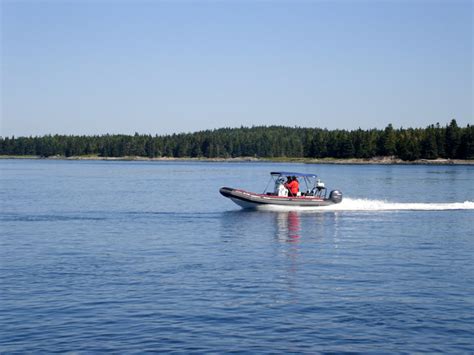 Boat On The Bay Of Fundy Free Photo Download Freeimages