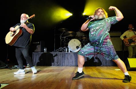 Blossom Fails To Contain Tenacious D’s Epic Ridiculously Rocking Concert