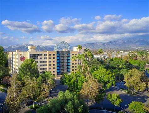 Sheraton Fairplex Hotel & Conference Center Pomona: 4 star Hotel with a ...