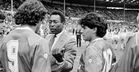 Pele vs Maradona: A Look at Bitter Feud Between the Two Legends