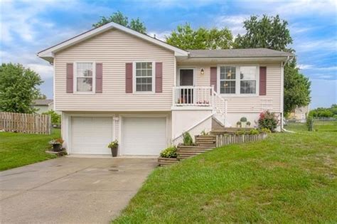 Kearney, MO Real Estate - Kearney Homes for Sale | realtor.com®