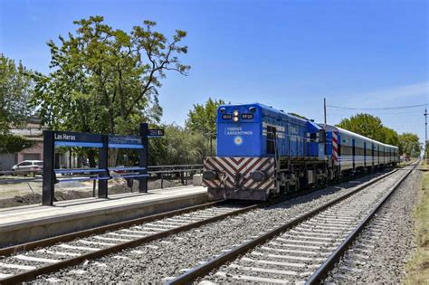 IMÁGENES Tren Sarmiento construyen andenes auxiliares en dos