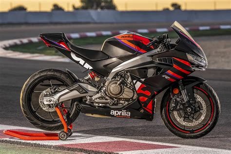 2024 Aprilia RS 457 First Look Fast Facts