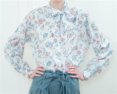 S White Floral Print Pussy Bow Blouse Xl Abstract Printed Bow Tie Puff Sleeve Oversized Blouse