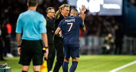 Psg Mbapp Le Meilleur Joueur Du Monde Pour Luis Enrique