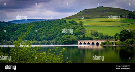 Ladybower reservoir bridge Stock Photo - Alamy