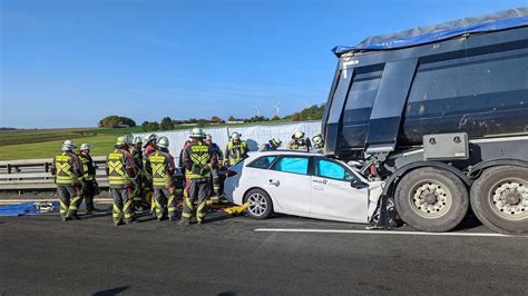 Serious Accident On The A In Bavaria Car Crashes Under Truck