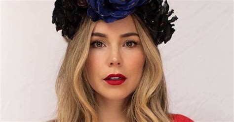Camila Sodi Sin Maquillaje Y En Bikini Blanco Tejido Impacta Con Su