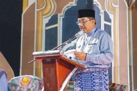 Anwar Sadat Buka Secara Resmi Mtq Ke Tingkat Kabupaten Tanjab Barat