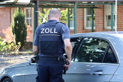 Hza Ms Polizei Und Zoll Gemeinsam Gegen Illegale Machenschaften