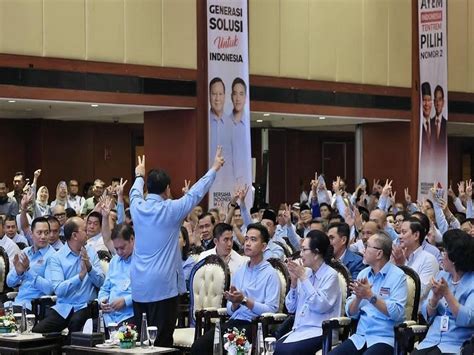 TKN Prabowo Gibran Ajak Tukang Bakso Nonton Debat Capres Tagar