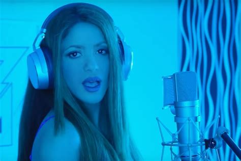 Shakira Destrona A Despacito En Youtube Y Se Convierte En El Video En Español Más Visto En 24