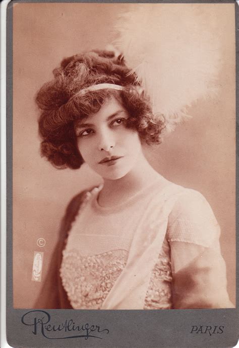 MLLE POLAIRE FRENCH SINGER AND ACTRESS PHOTOS BY REULINGER NADAR