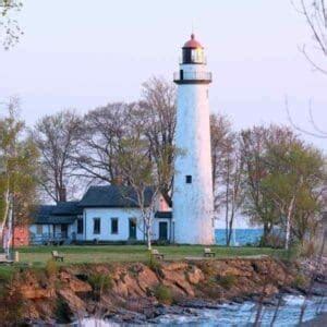 Lake Huron Lighthouses (MAP): 19 Must-Visit Lighthouses - My Michigan ...