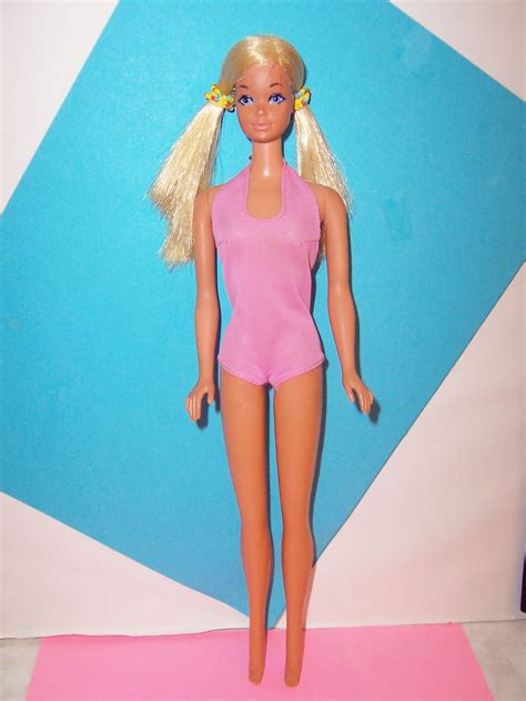 Pin En A 1970s Barbie Doll And Best Buy Fashion