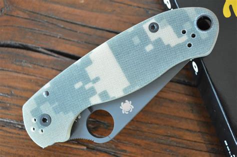 Spyderco Paramilitary 3 Camo G10 And Black Cpm S30v Blade C223gpcmobk