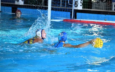 El Club Waterpolo Dos Hermanas Pqs Tan Solo Resiste El Asalto Inicial