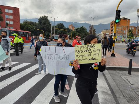 Atención 16 Niños Resultaron Heridos Tras Volcamiento De Una Ruta