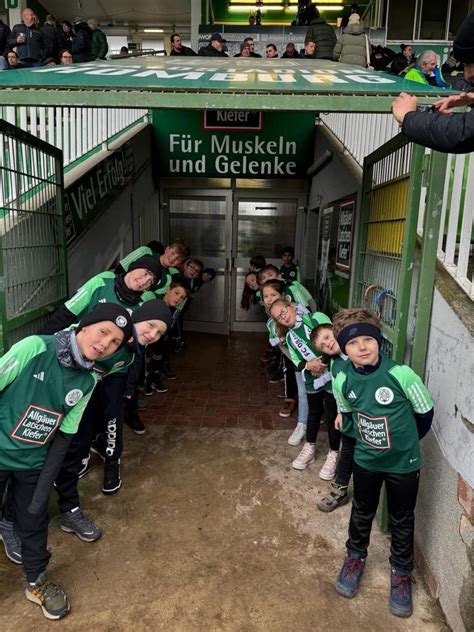 E1 Und E4 Als Einlaufkinder Beim FC Homburg SC07