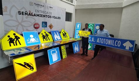 Entrega SMyT 35 señalamientos viales en beneficio de 9 mil personas