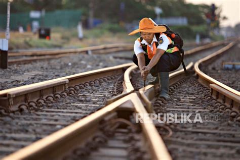 Waspada Cuaca Ekstrem Dan Bencana Saat Nataru Kai Daop Cirebon