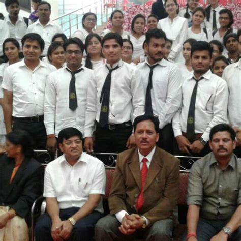 Pt Motilal Nehru Law College Chhatarpur Top Colleges In Chhatarpur