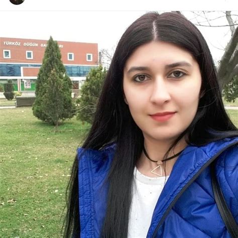 Elif Matematik öğretmeni 250 TL saat