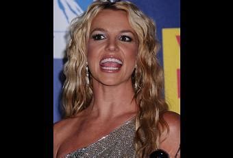 Britney Spears Un Contrat De Millions De Dollars Pour Ses M Moires