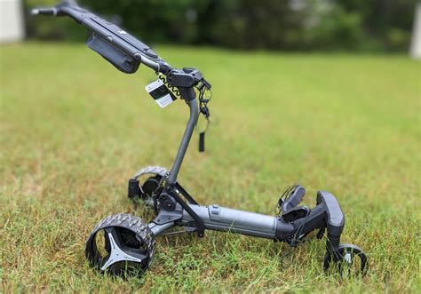 Axglo E5 Electric Golf Push Cart MyGolfSpy