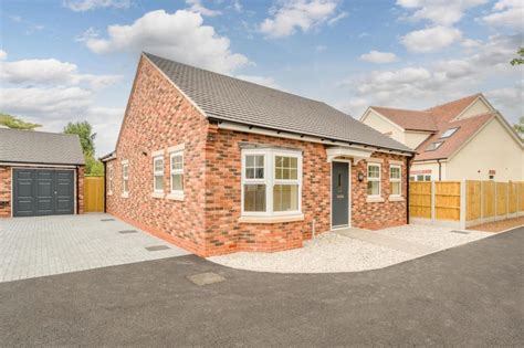 2 Bedroom Detached Bungalow For Sale In Wolverhampton Road