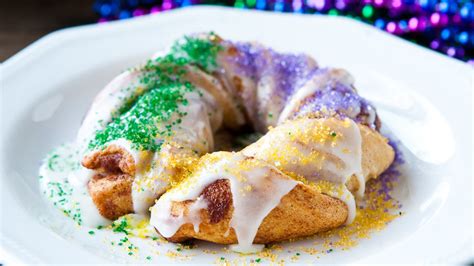 Mini King Cakes Recipe - Pillsbury.com