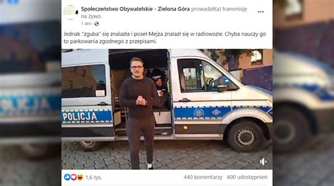 Łukasz Mejza w radiowozie po interwencji obywatelskiej w Zielonej Górze