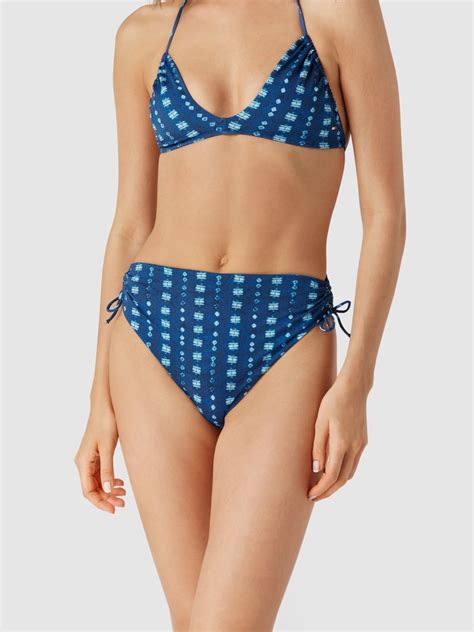 Kup Online Tommy Hilfiger Figi Bikini Ze Wzorem Na Ca Ej Powierzchni