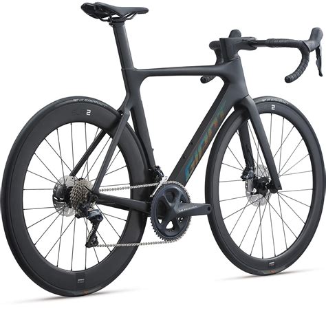 Giant Bicycles Propel Advanced Disc