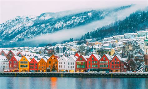 Bergen, Norway : r/ArchitecturalRevival