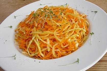 Möhren Weißkraut Salat Ein schönes Rezept Chefkoch de