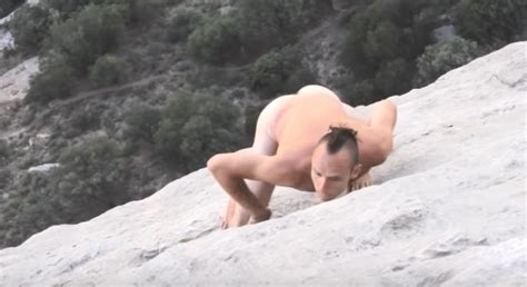 VIDEO Butt Naked Free Solo ClimbingNo Rope No Clothes No Problem