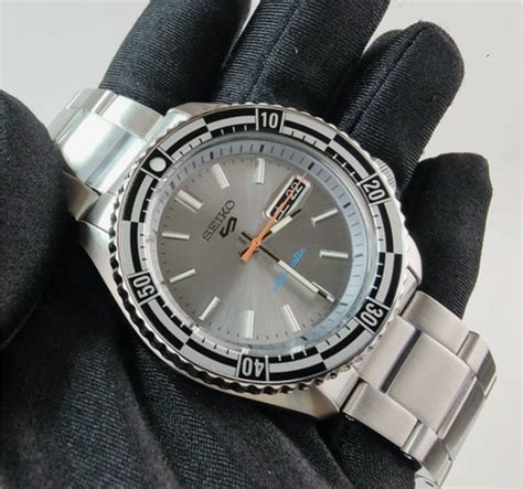 Japan Made Seiko Sbsa Skx Sports Style Reissue Men S Automatic