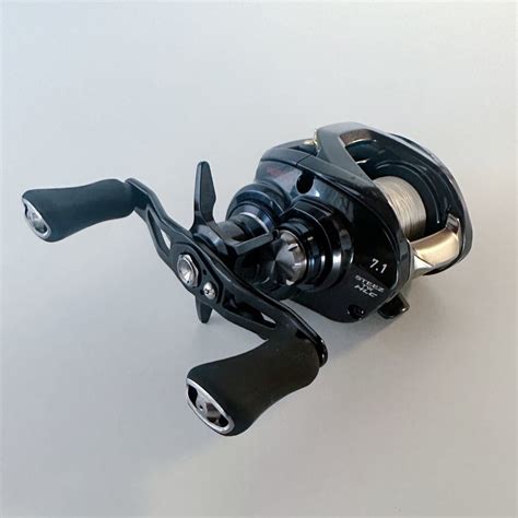 Yahoo オークション DAIWA ダイワ STEEZ スティーズ A TW HLC 7 1L 左