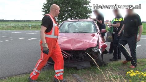 Gewonde Na Ongeval Met Drie Auto S In Nieuw Buinen Youtube